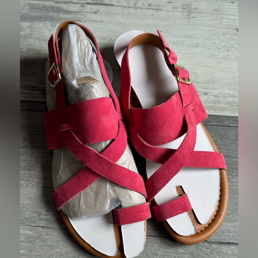 SARTO by Franco Sarto Gia strappy sandal NWOB size 6.5 pink